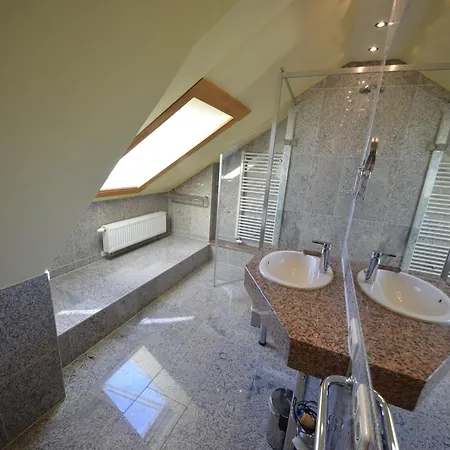 Sonnenkliff Og Groß Zicker